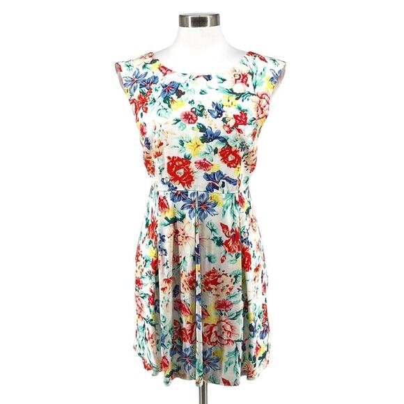 MinkPink Womens White Floral Fit Flare Summer Garden Party Dress Size M - Picture 1 of 13